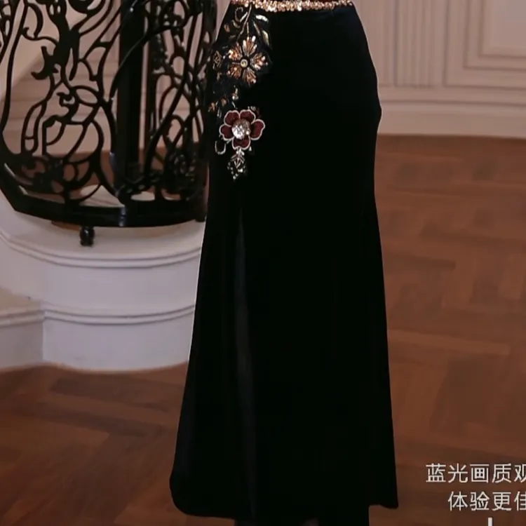 【芙娜妮】2025秋冬季显瘦女款爆款洋气百搭半身鱼尾裙F2531263B