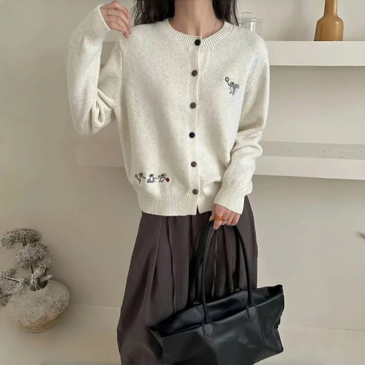 针织毛针织衫初秋女松鼠刺绣针织开衫上衣时尚长袖气质短款上衣