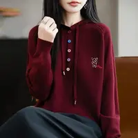 (洋气彩扣针织帽衫)6606秋季宽松休闲连帽套头针织上衣W