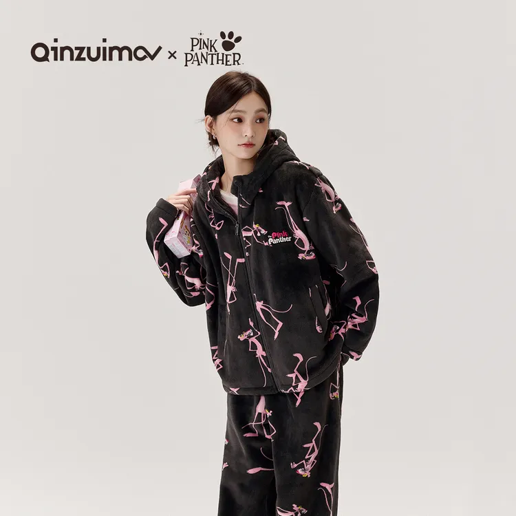 亲嘴猫【粉红豹联名】法兰绒可外穿卡通连帽少女睡衣家居服套装冬