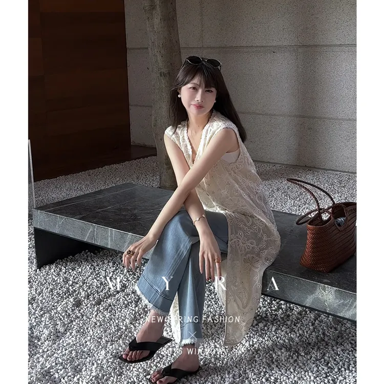 MYRA"花蕊”浮雕感刺绣+亮片绣无袖罩衫连衣裙XM02570