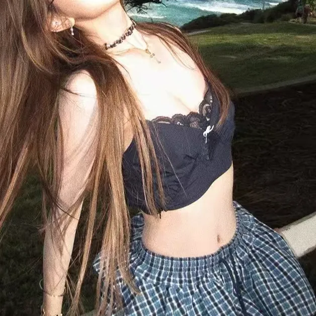 2025春季新款格子衬衫外套蕾丝吊带背心上衣a字裙裤套装