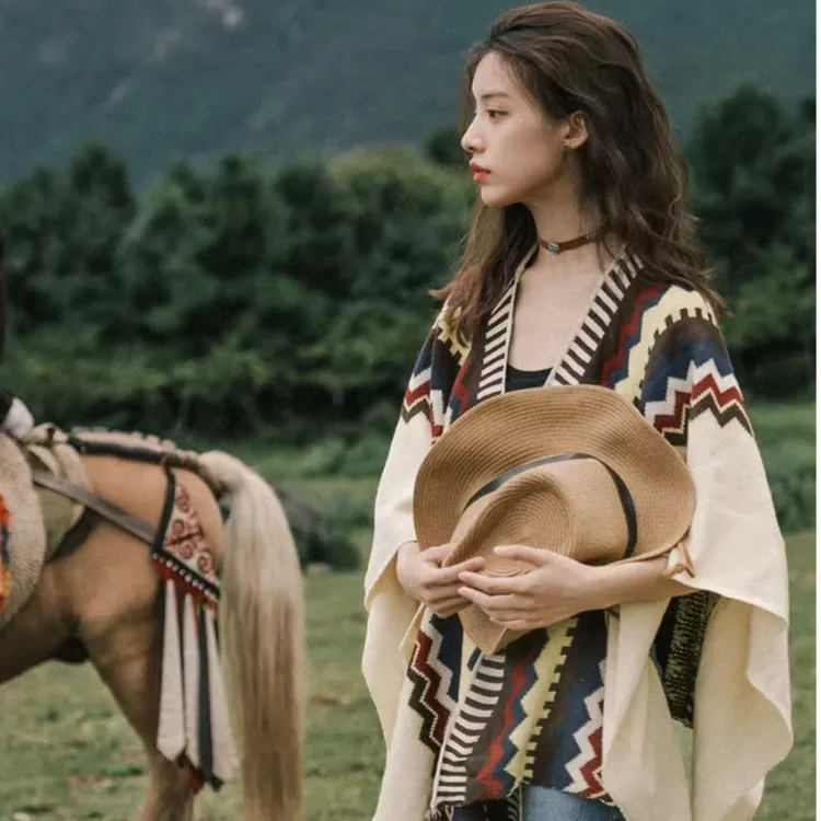 民族风几何提花流苏披肩 草原旅游拍照针织 复古慵懒风外搭开衫