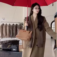 ｛披肩}凹造型神器 时髦百搭纯色羊毛打结针织披肩