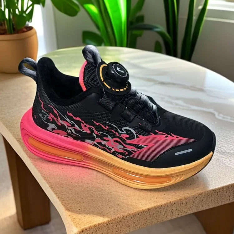 冬季新款男童防滑运动风男鞋运动鞋跑鞋中童52156