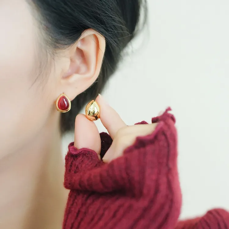 红色水滴双面耳扣女精致时尚高级感小众设计新年耳环