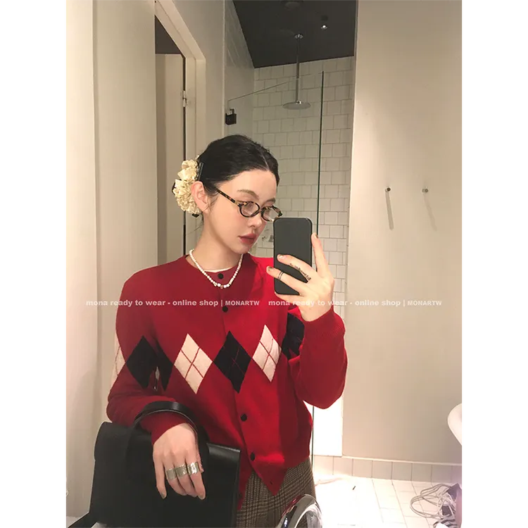 【Mona张绮贤 】MONA 100羊毛 过年红色针织衫女 O124S17658