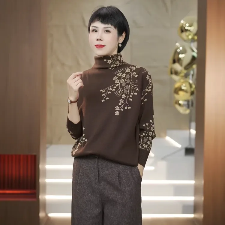 【渲渲推荐】HFY-8803-2冬季简约时尚花朵纹小衫