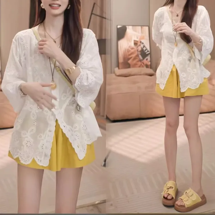 拉夏贝尔时尚套装女2025夏季新款洋气蕾丝刺绣防晒上衣短裤两件套