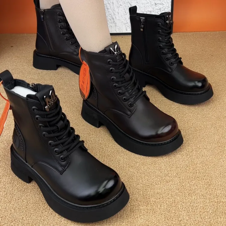 2025秋冬新款百搭时尚圆头英伦风薄款棉鞋休闲小短靴爆款马丁靴女