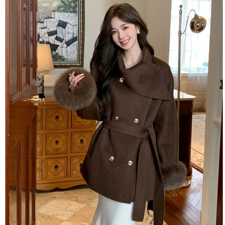 棕色双面呢子大衣女短款2025冬季新款千金风高级感小个子毛呢外套