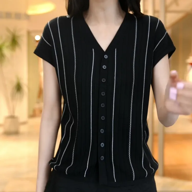 【万卷风华】新款夏季休闲飞飞袖套头短袖上衣LK2503693