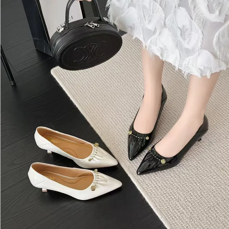 春秋气质单鞋尖头百搭女鞋浅口时装跟鞋中跟