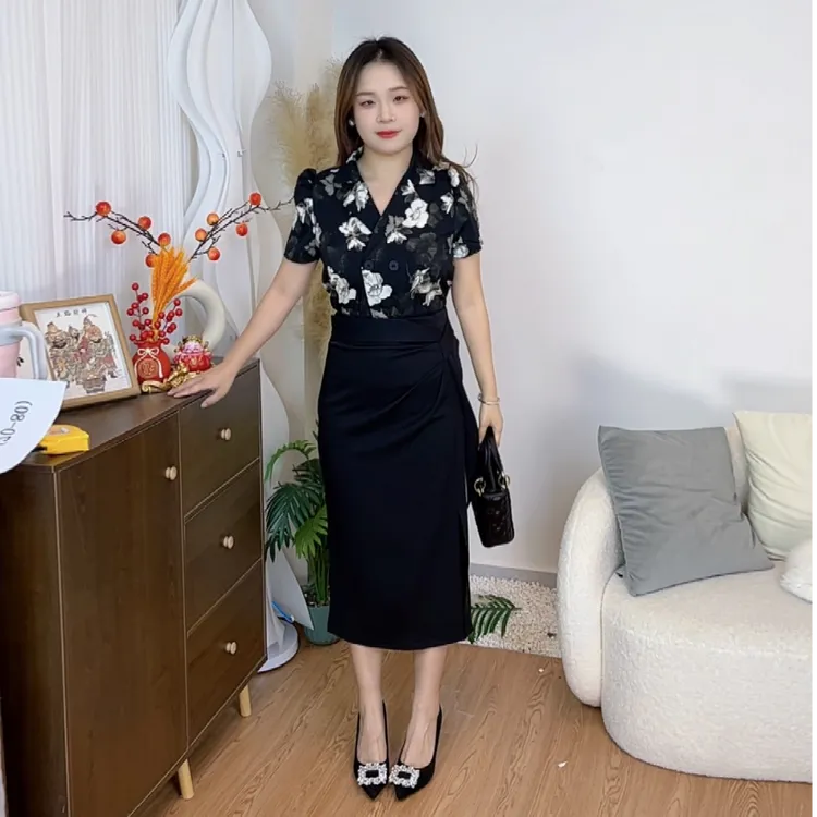 【珍珍专属】小个子夏别致印花泡泡袖衬衣修身显瘦半身裙套装XF307
