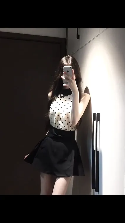 韩系千金风套装女夏季法式波点无袖背心吊带上衣蓬蓬裙短裙两件套