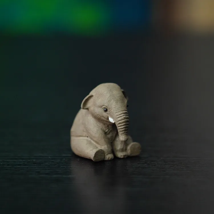紫砂创意手工个性可爱摆件茶玩茶宠大象纯手工（腿侧孔为紫砂茶宠