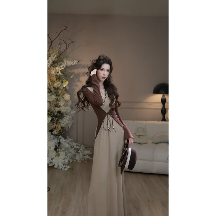 彼得潘大叔《形而上》复古气质腰身显瘦感连衣裙