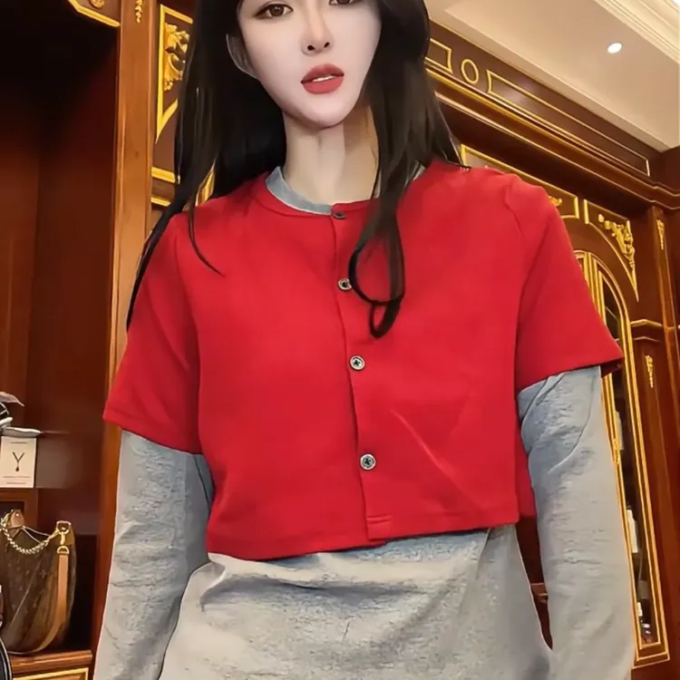 2025秋冬新款糖果色圆领系扣假两件百搭长袖上衣