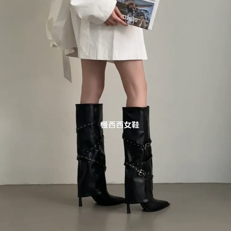 尖头金属皮带扣铆钉复古西部牛仔靴高跟骑士辣妹长筒裤管靴女长靴