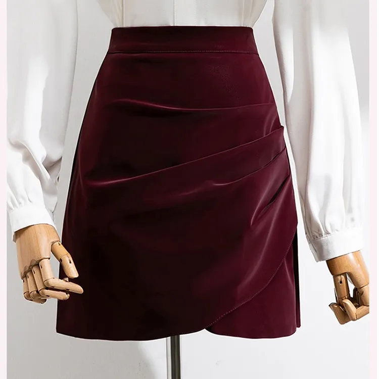 酒红色不规则半身裙女春秋高腰显瘦a字包臀裙pu丝绒皮气质短裙子