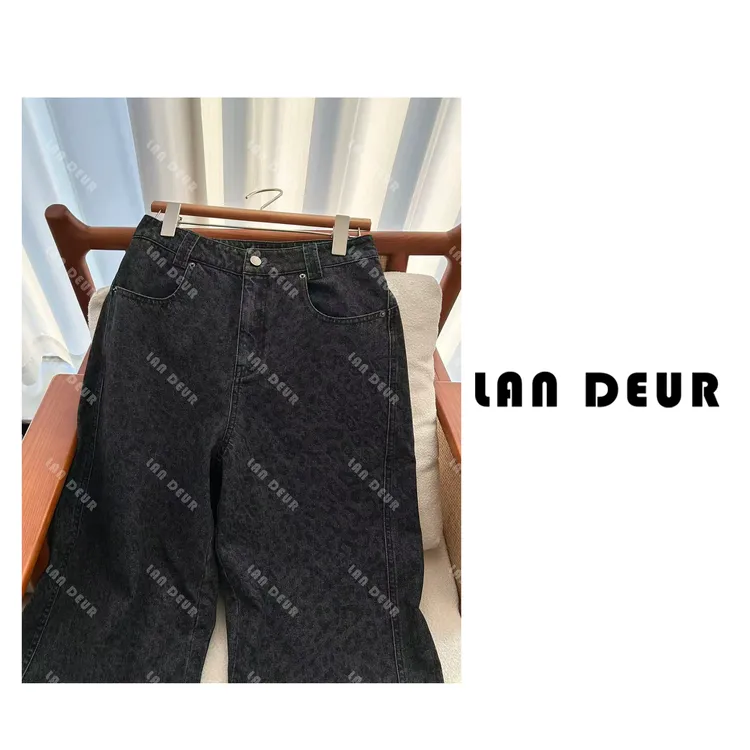 【冬日颂歌】2026春款显高显瘦设计感休闲百搭豹纹秋冬款牛仔裤女