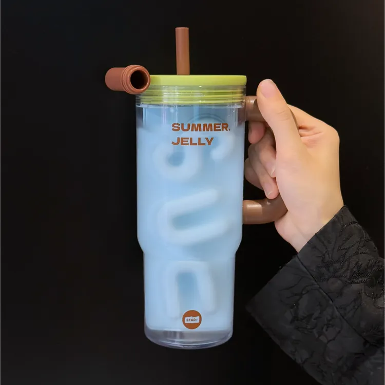 世大家薄荷曼波夏季高颜值女生大容量便携tritan水杯耐高温