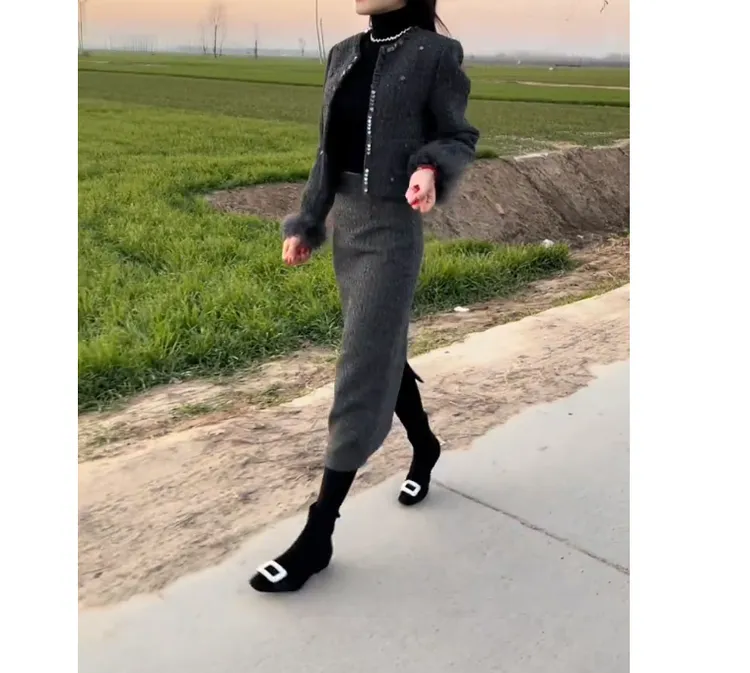 2024冬季新款时尚网红靓丽潮流气质洋气精装套装女漂亮