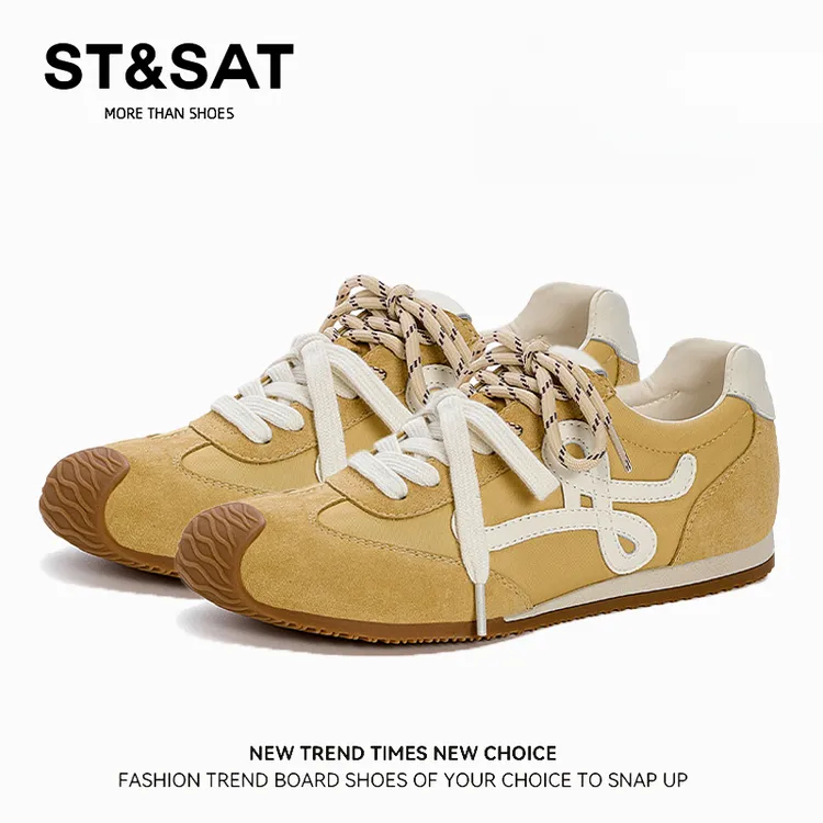 星期六真皮女明星同款板鞋百搭运动美式阿甘鞋女款新款鞋子休闲鞋