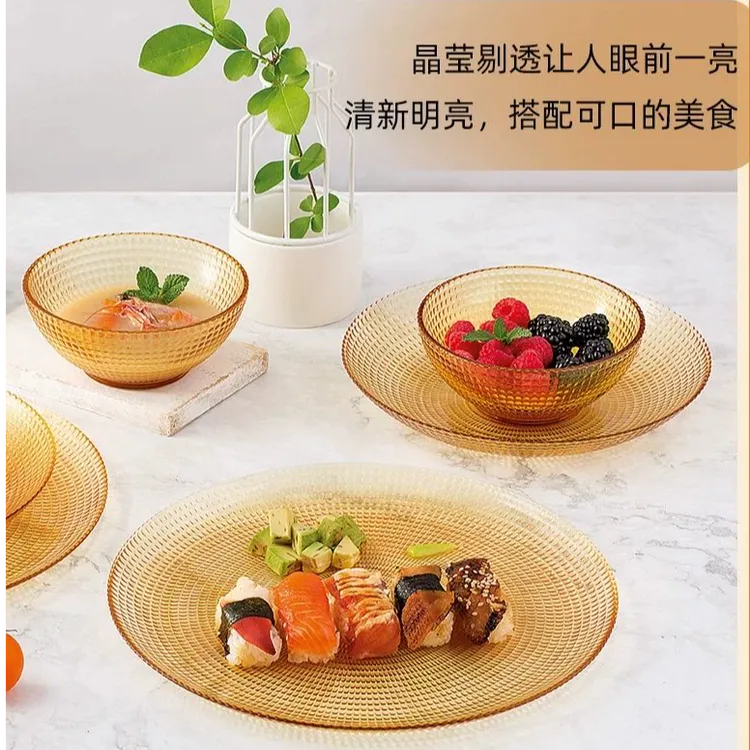 A01可适用温度在-20°C~140°C~琥珀色餐具晶莹系列！钠钙玻璃套装