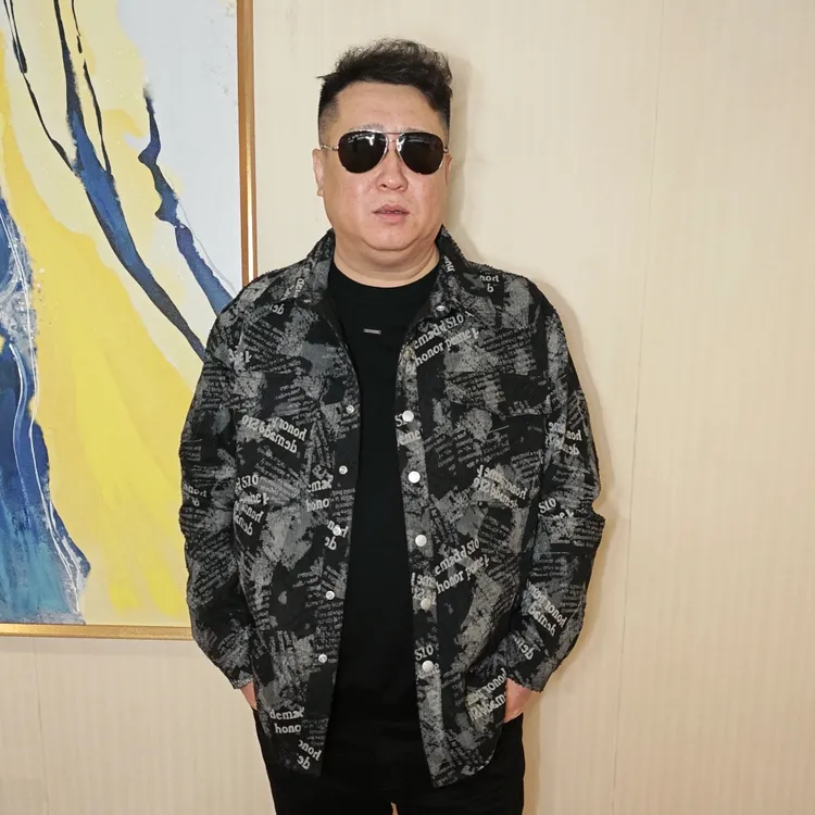 男士加肥加大潮流时尚满印百搭休闲男牛仔外套印花大码男装胖子WT
