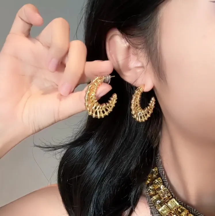 铜合金耳饰 编织C圈耳环女时尚个性夸张简约气质百搭高级感月牙