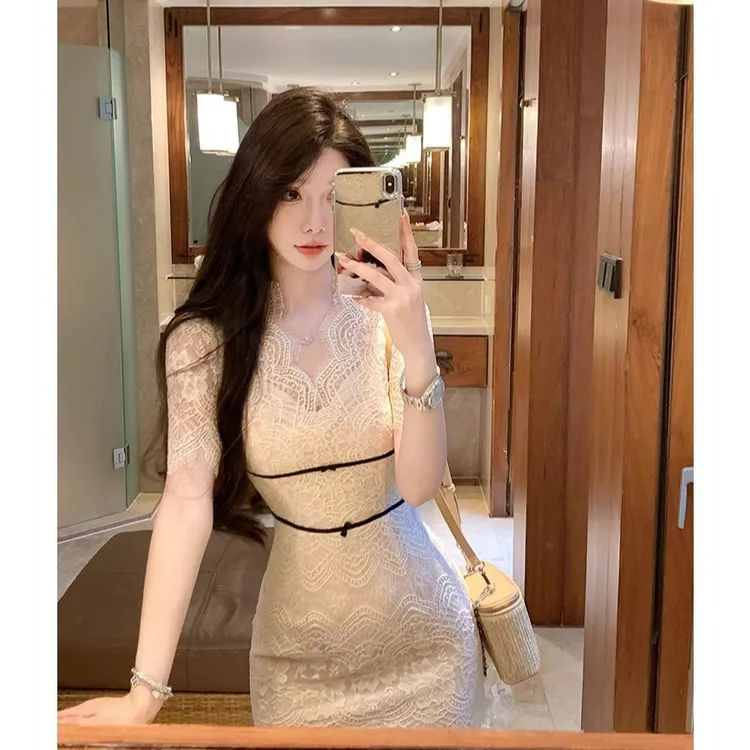 【约会裙】2025春夏季裙子小个子气质蕾丝包臀裙收腰性感连衣裙