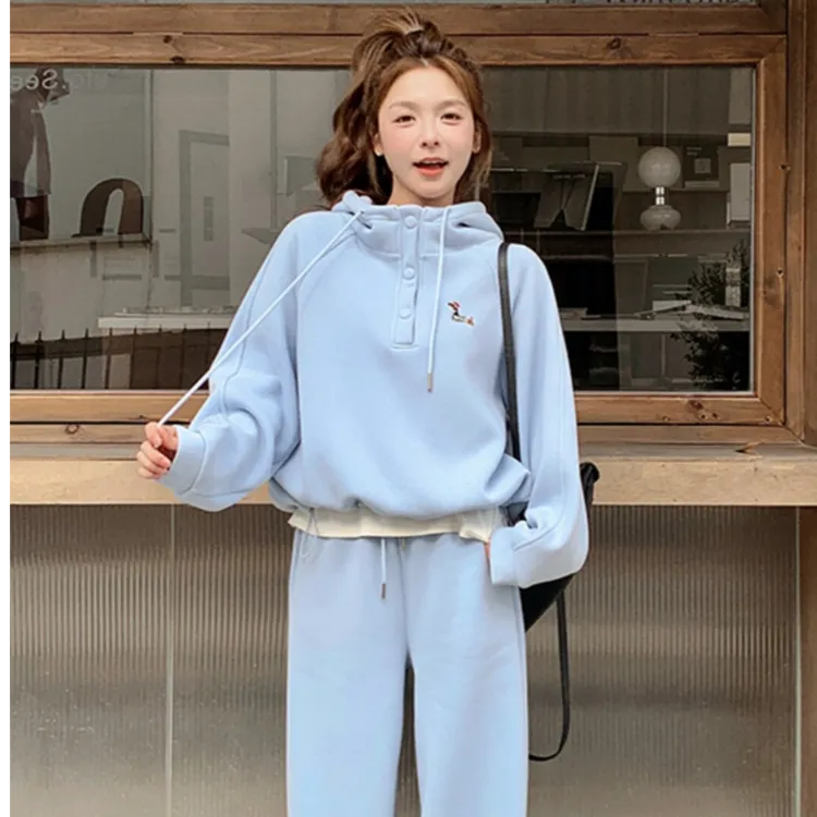 蕾丝拼接时尚运动套装女2025春秋新款连帽显瘦休闲套头卫衣三件套