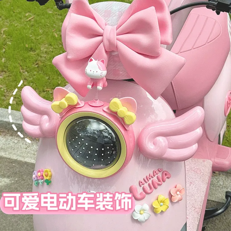电动车大灯装饰耳朵贴纸可爱大蝴蝶结翅膀配饰电瓶车车头车尾配件