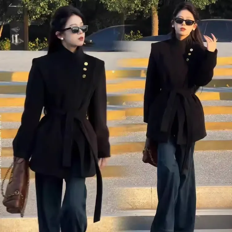 大码胖妹妹法式赫本风黑色金属扣呢子大衣女秋冬季高级感毛呢外套