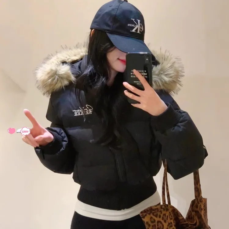 超短大毛领黑色连帽棉服女冬季高腰显瘦复古小个子修身夹棉外套