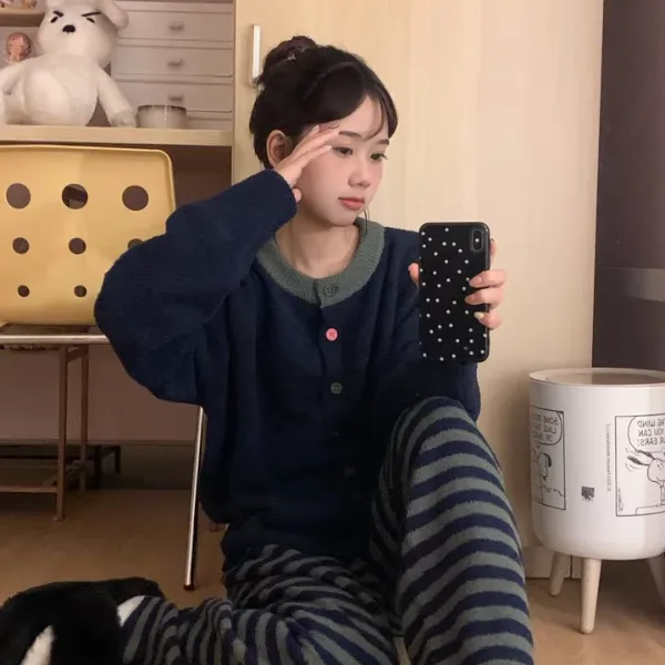 半边绒圆领开衫小香风套装条纹裤家居服可外穿加绒加厚女款睡衣