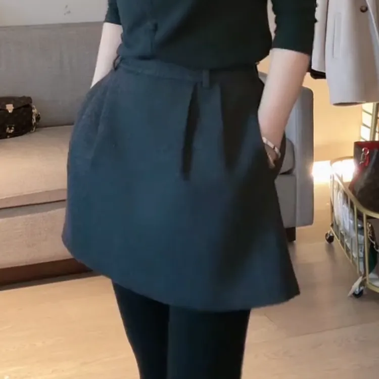 高定秋冬褶皱显瘦花苞A字半身裙LK2509049