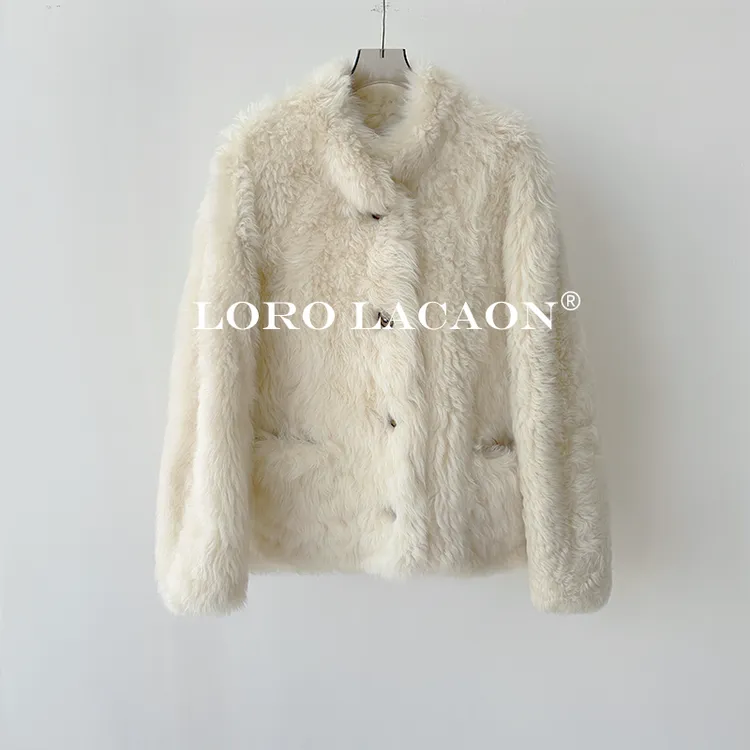 以赛亚 迪拜光阱 2025年皮草双面穿托斯卡纳皮毛一体外套女 3002