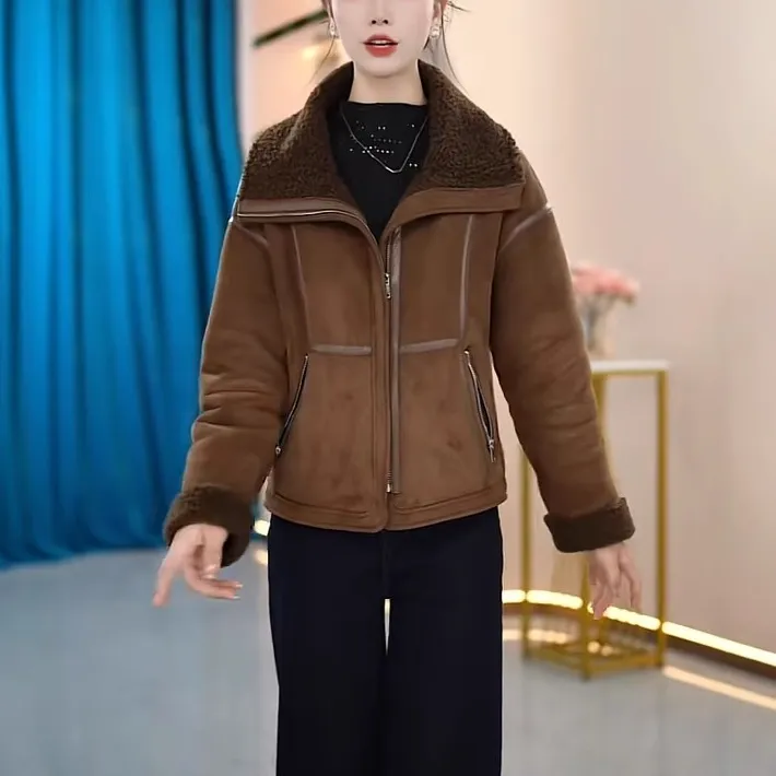 2025年新款加厚休闲保暖时尚款外套短款女士皮毛一体