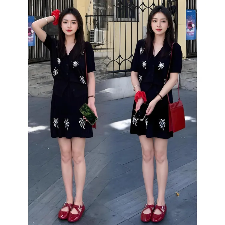 A434+A435夏装一整套小香风烟花亮片v领针织上衣半身裙套装