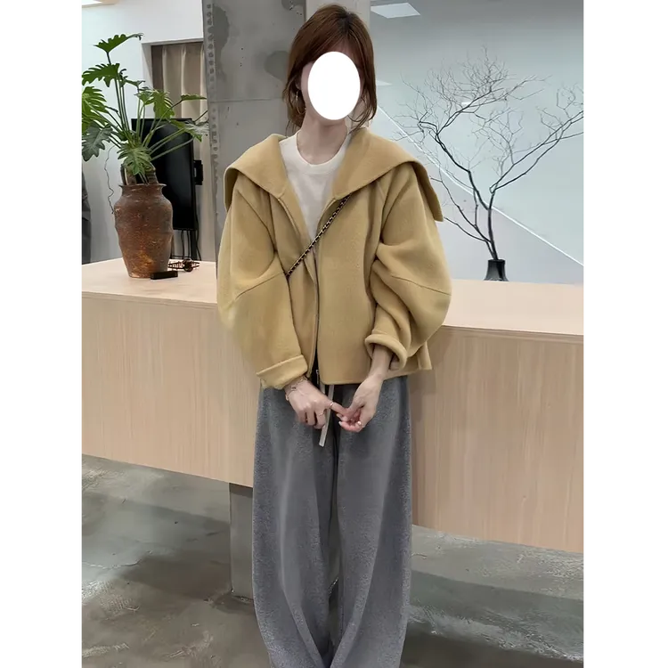 时尚休闲短外套女2025秋冬季新款小个子洋气时尚好看披肩斗篷大衣