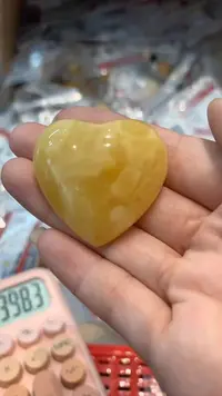 未镶嵌琥珀珠宝奇石1411