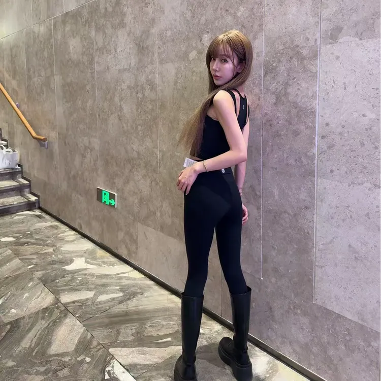 瑜伽裤女夏季跑步训练专业运动裤高腰弹力紧身裤提臀健身