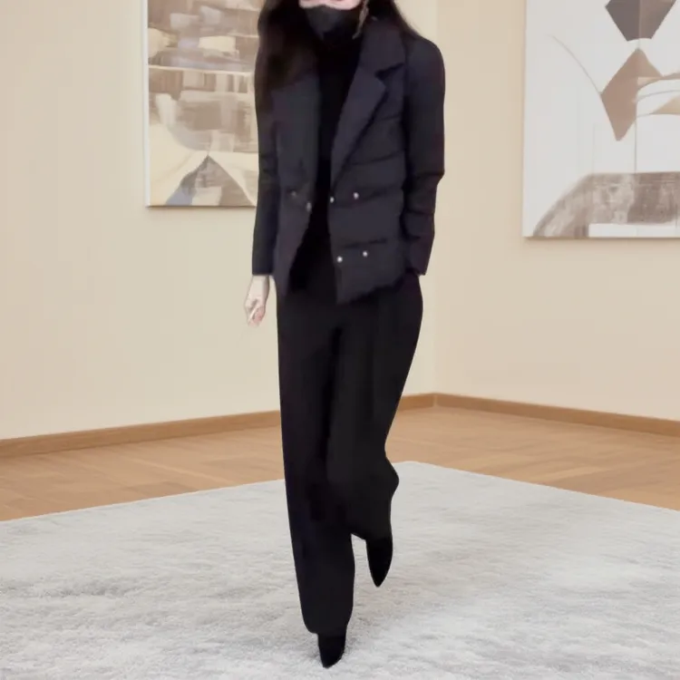 2025冬季新款简约时尚翻领休闲长袖加厚保暖短款棉服外套黑色裤子