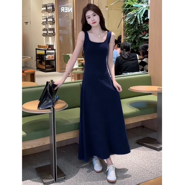 法式无袖背心吊带连衣裙新款夏季海边度假高级感显瘦气质长裙
