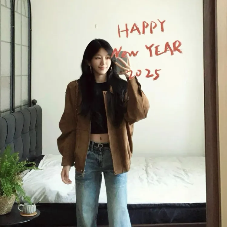 高级感复古鹿皮绒棕色外套女装秋季宽松翻领黑色夹克长袖开衫上衣