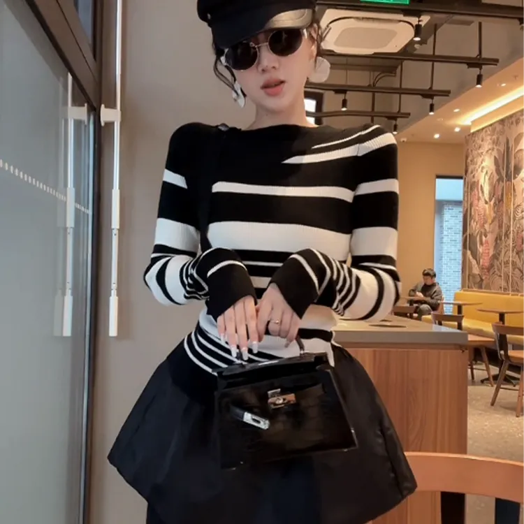 XIAOBAI条纹毛针织衫女2025新款秋冬季时尚气质打底衫上衣