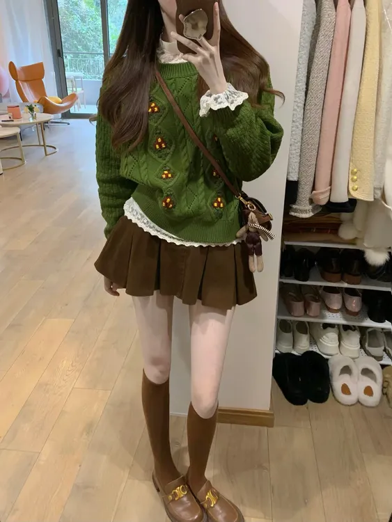 秋冬搭配一整套韩系圣诞节绿色麻花毛衣搭配蕾丝内搭短裙三件套女