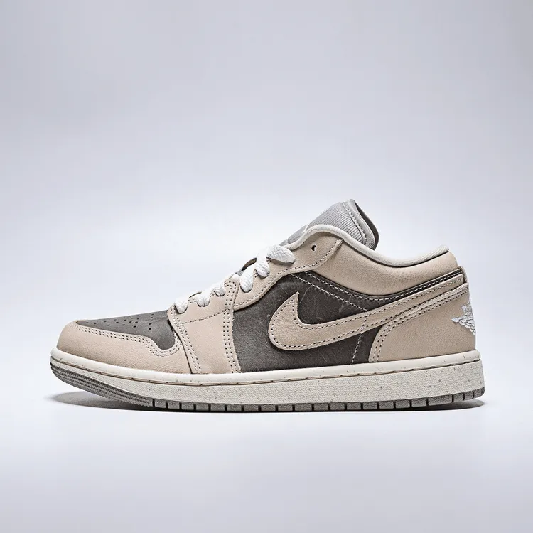 NIKE/耐克【可自提】AJ1 LOW SE男女同款奶茶休闲板鞋IB7011-001
